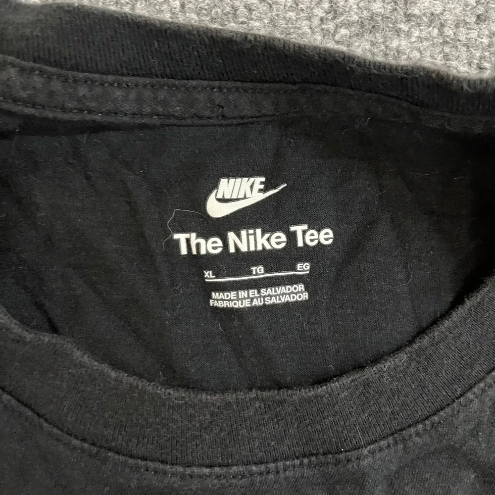 Nike T-Shirt Mens Size XL Black All Over Print Logo Graphic Cotton Short Sleeve